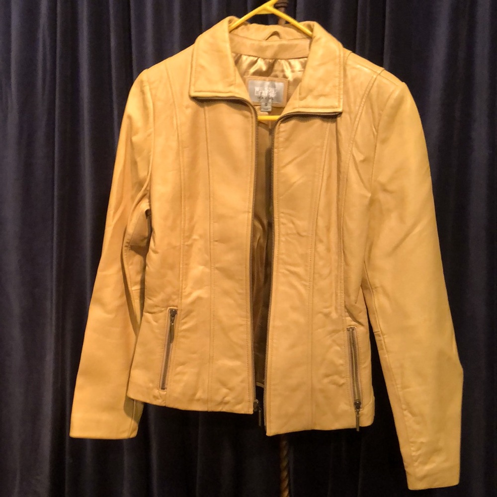 Tan khaki leather jacket pre loved imperfect lots of life left price reflects